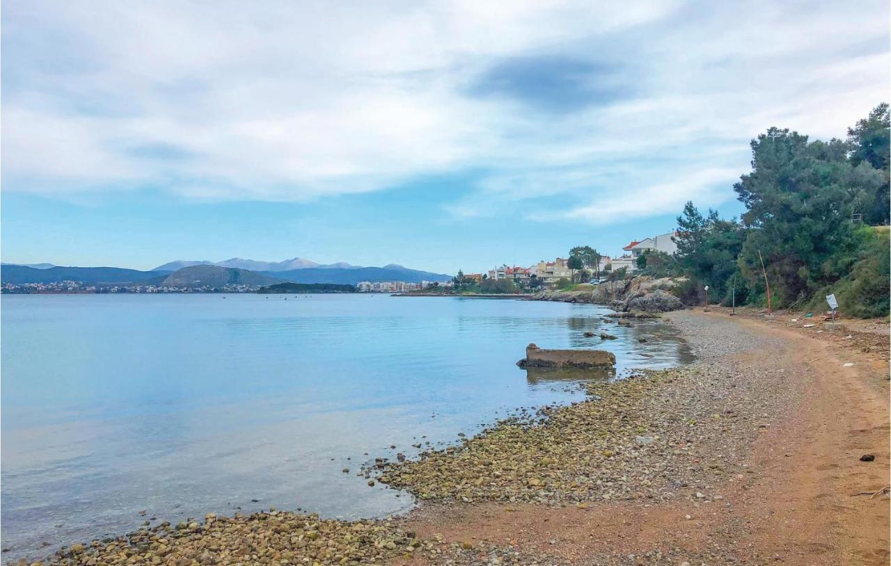 Amazing Home In Chalkida With Wifi Exteriör bild